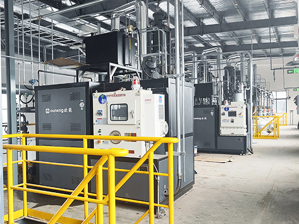 電加熱導(dǎo)熱油機(jī)組，工業(yè)生產(chǎn)控溫神器