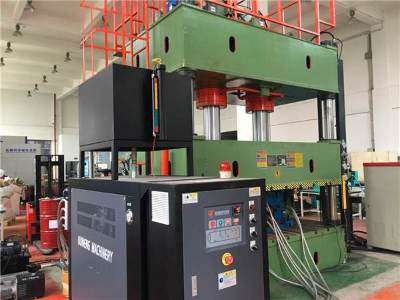 “黑黃金”碳纖維，「歐能機(jī)械」簡述碳纖維制品加工工藝